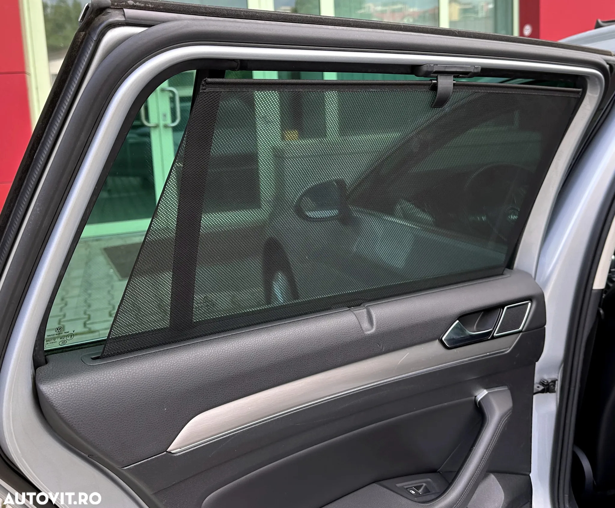 Volkswagen Passat - 25