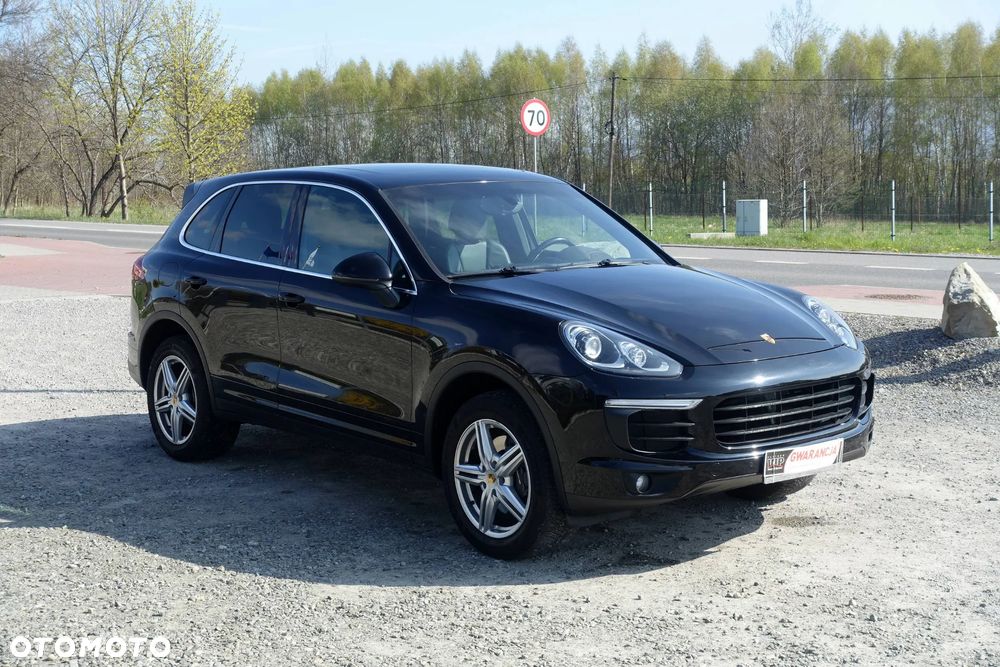 Porsche Cayenne Platinum Edition - 3