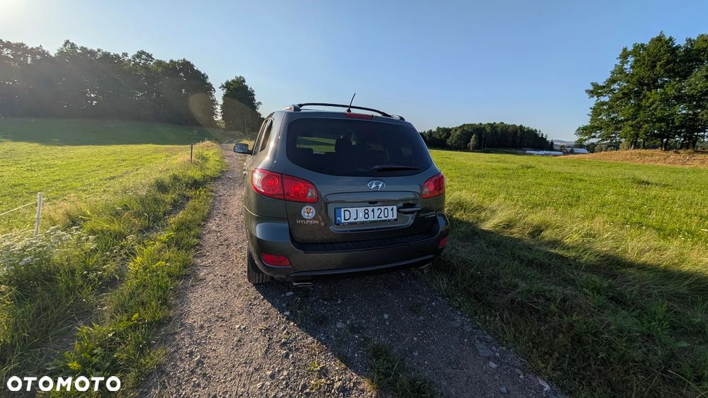 Hyundai Santa Fe - 6