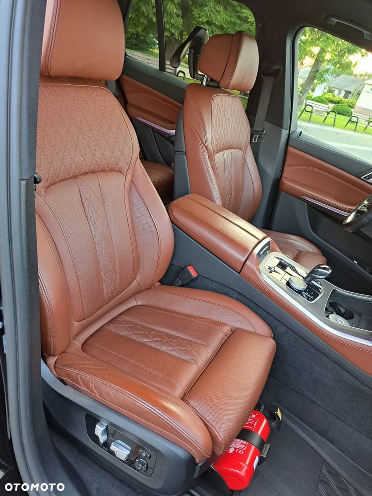 BMW X6 - 12