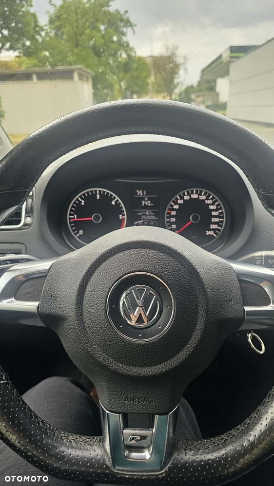 Volkswagen Polo - 8