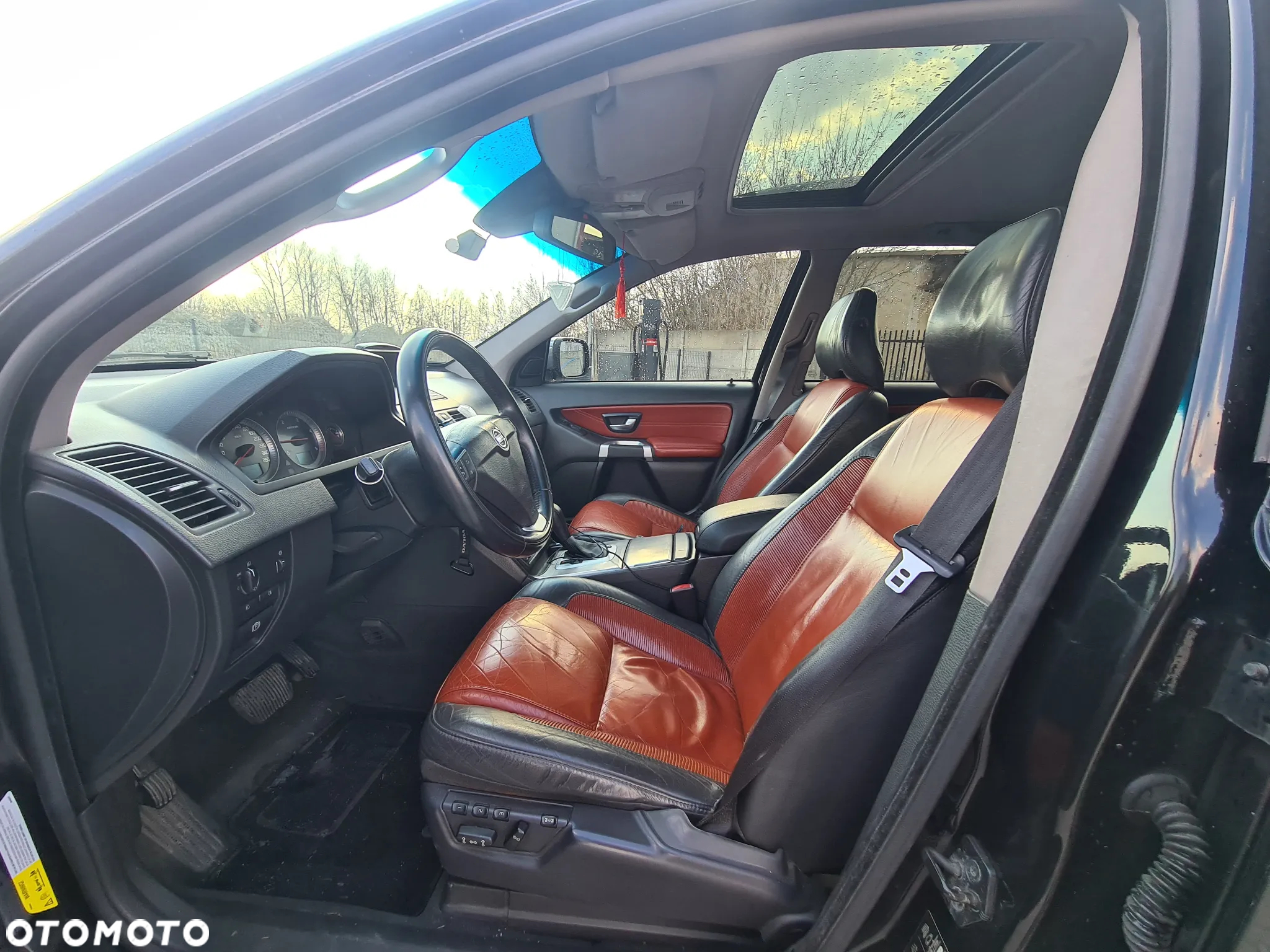 Volvo XC 90 - 4
