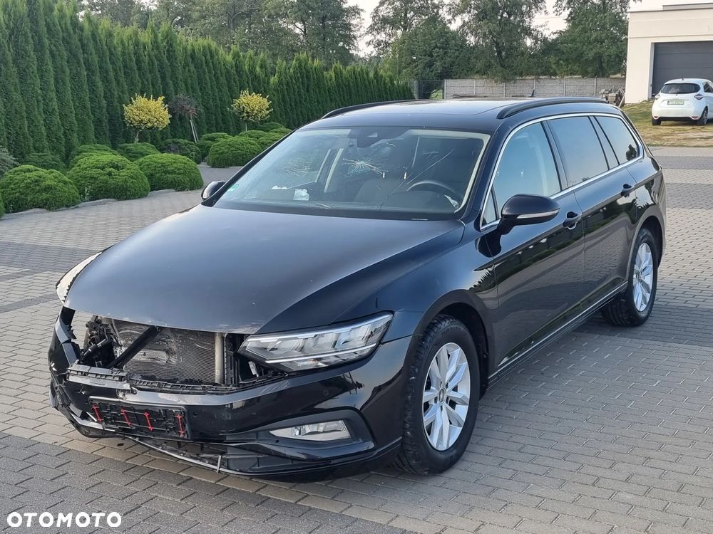 Volkswagen Passat Variant 2.0 TDI SCR DSG Business - 1