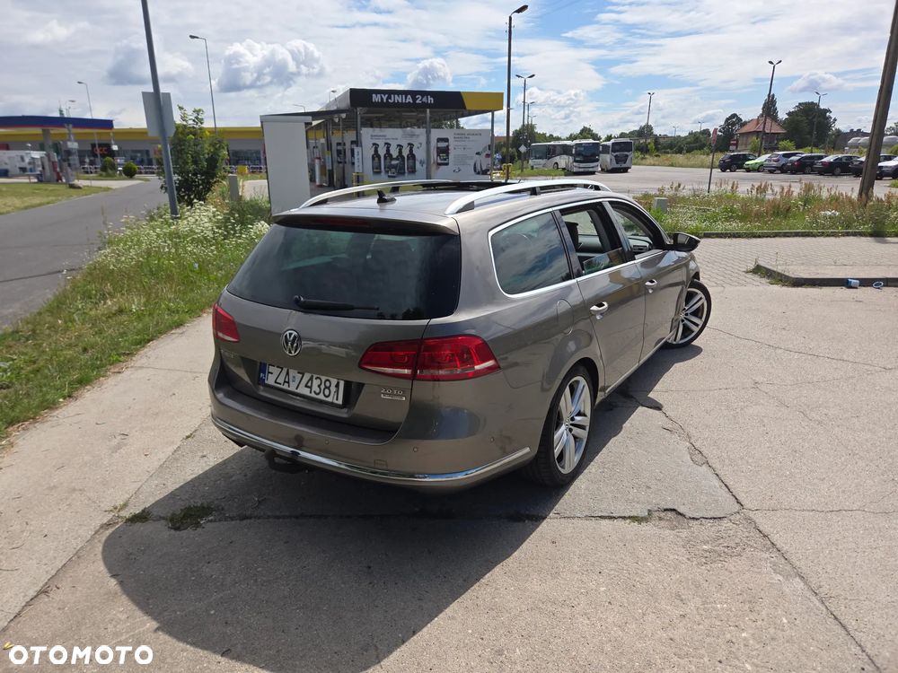 Volkswagen Passat 2.0 TDI DPF DSG R-Line Edition - 15