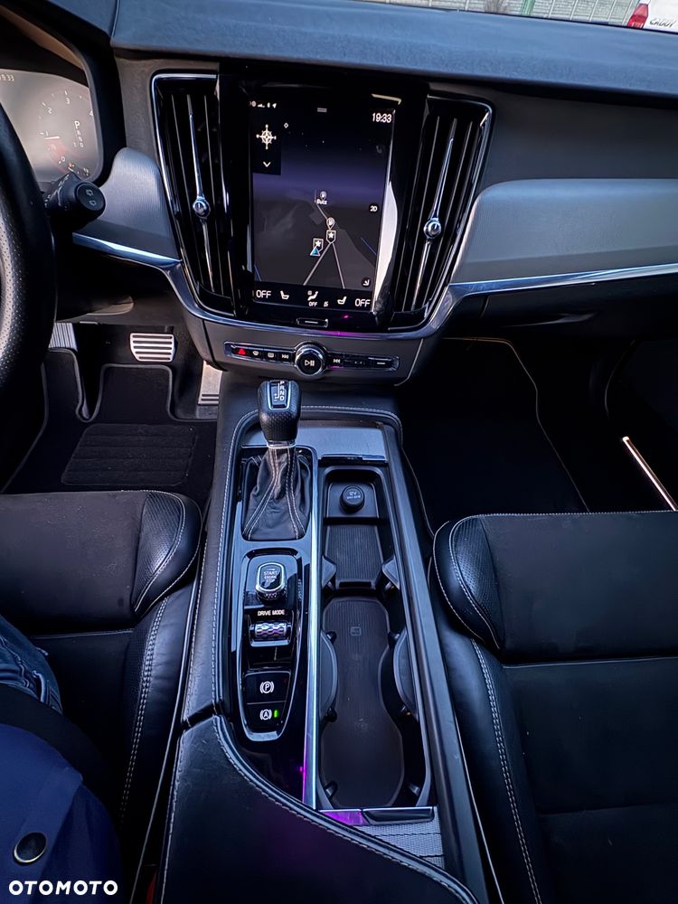 Volvo V90 D4 AWD Geartronic R Design - 12