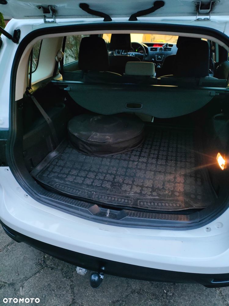 Mazda 5 - 9