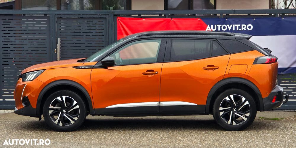 Peugeot 2008 PureTech 130 EAT8 GT - 5