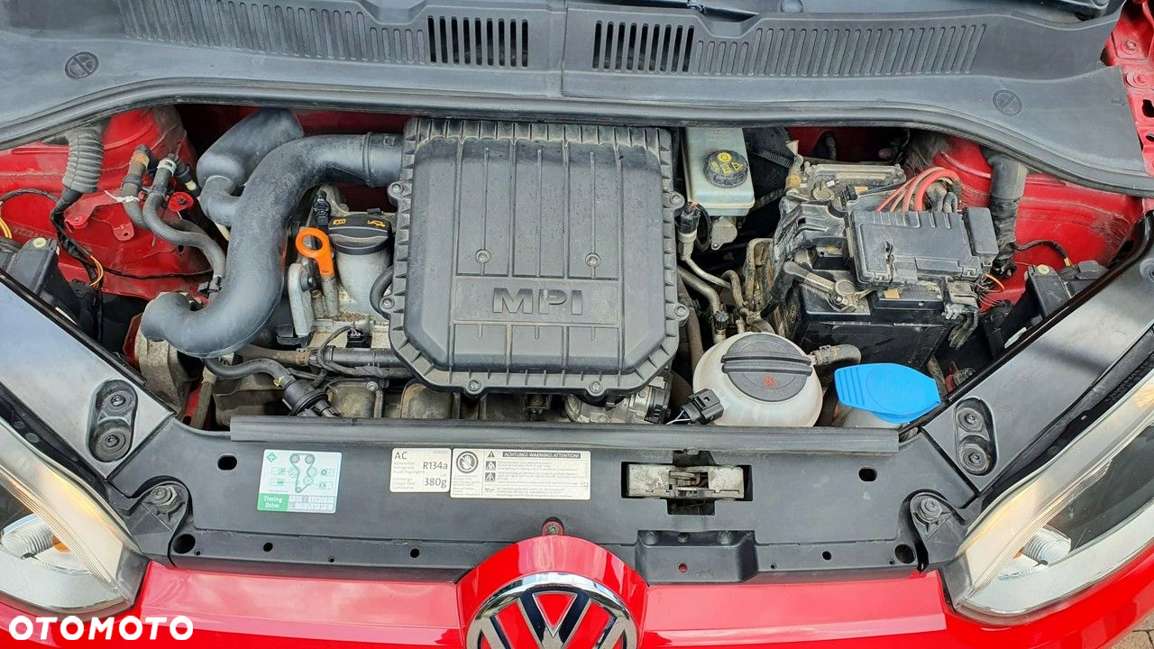 Volkswagen up! - 22