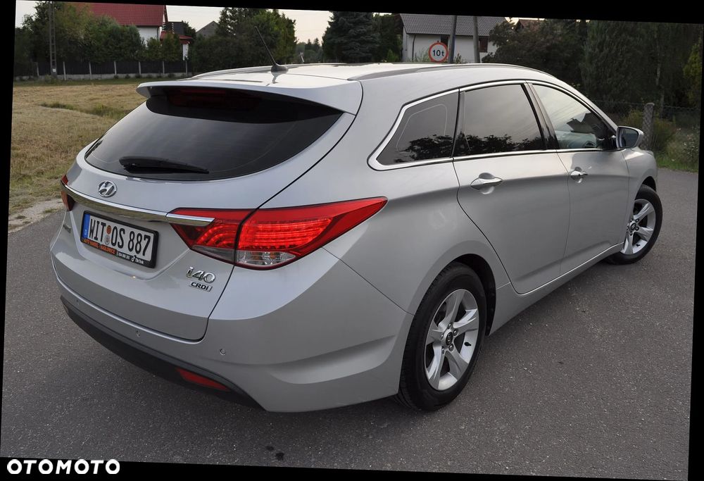 Hyundai i40 i40cw 1.7 CRDi Fifa World Cup Edition - 10