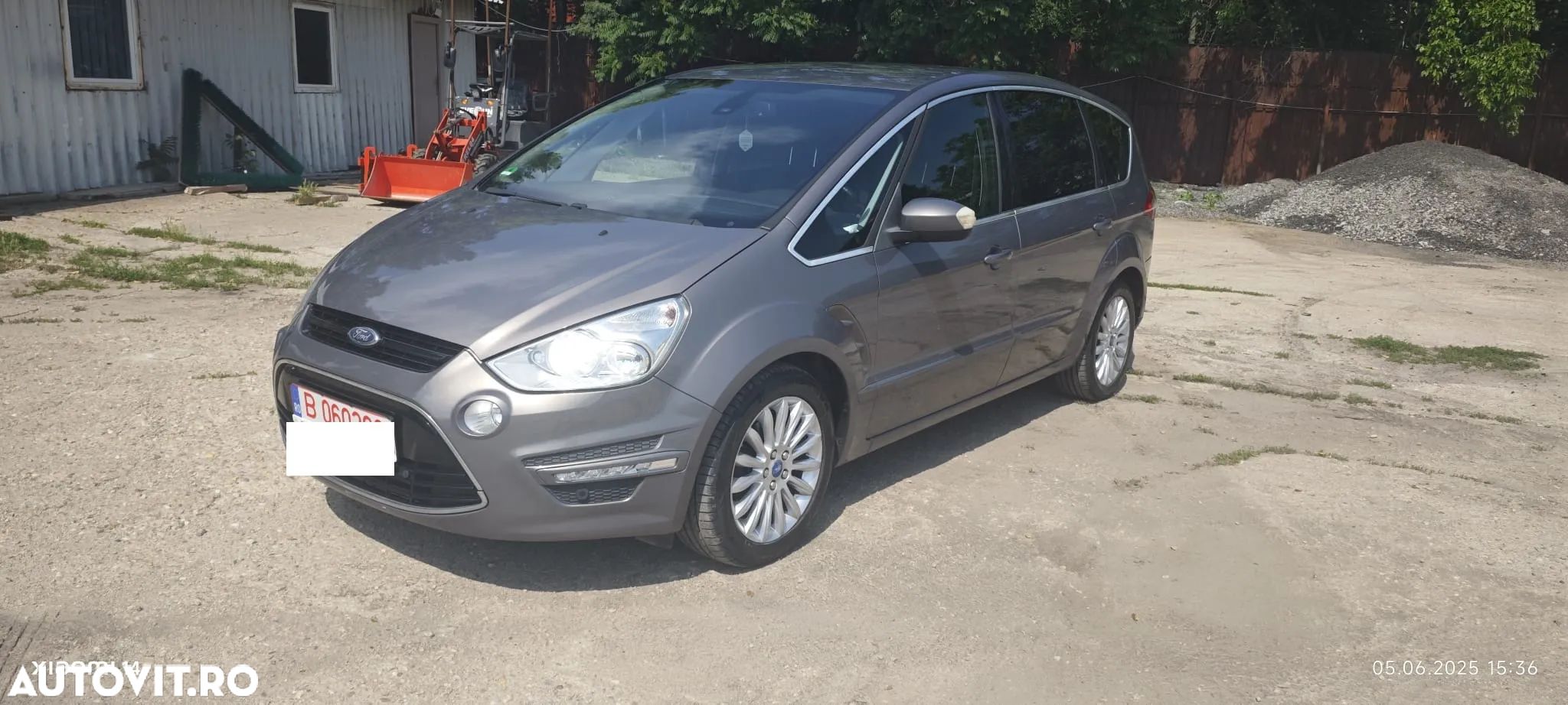 Ford S-Max 2.0 TDCi Powershift Titanium - 1