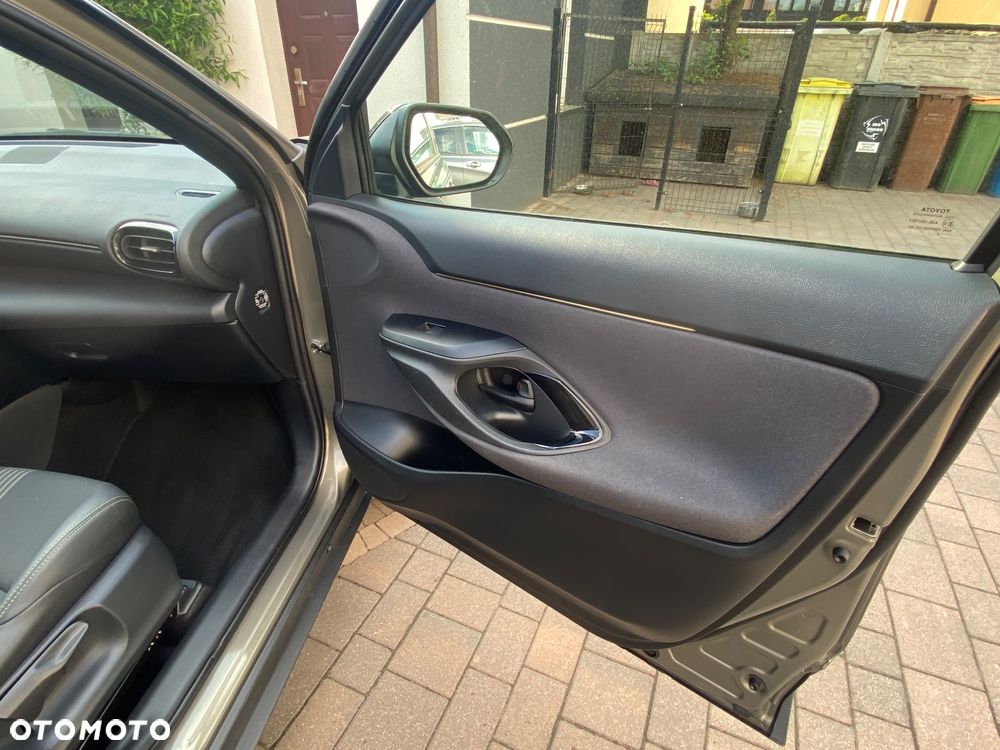 Toyota Yaris Cross 1.5 VVT-i AWD-i Adventure - 28