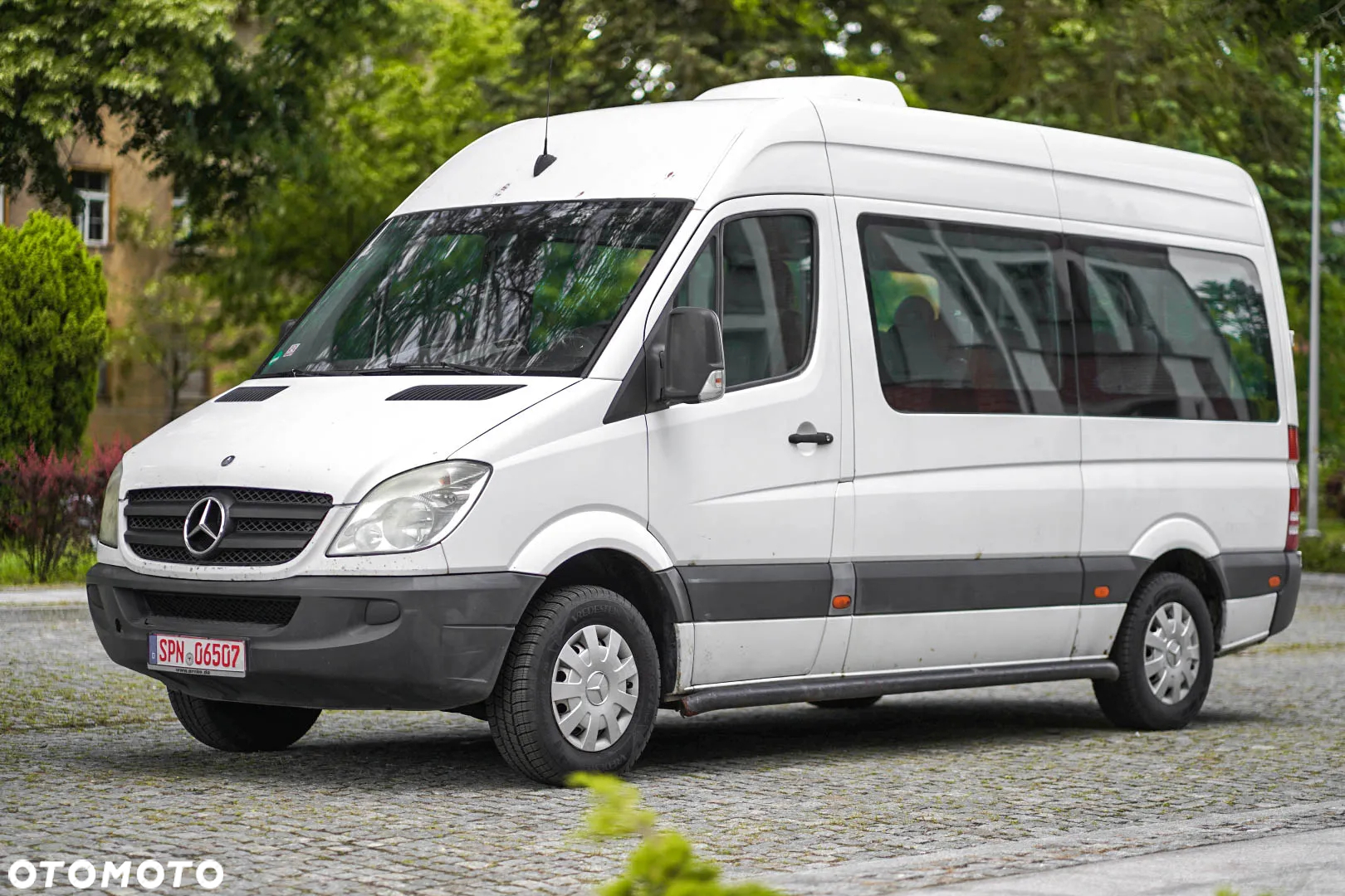 Mercedes-Benz Sprinter - 3
