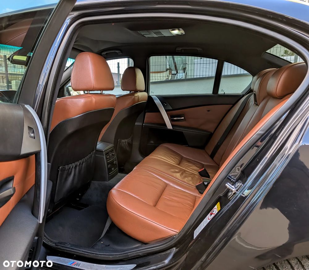 BMW Seria 5 530xi - 8