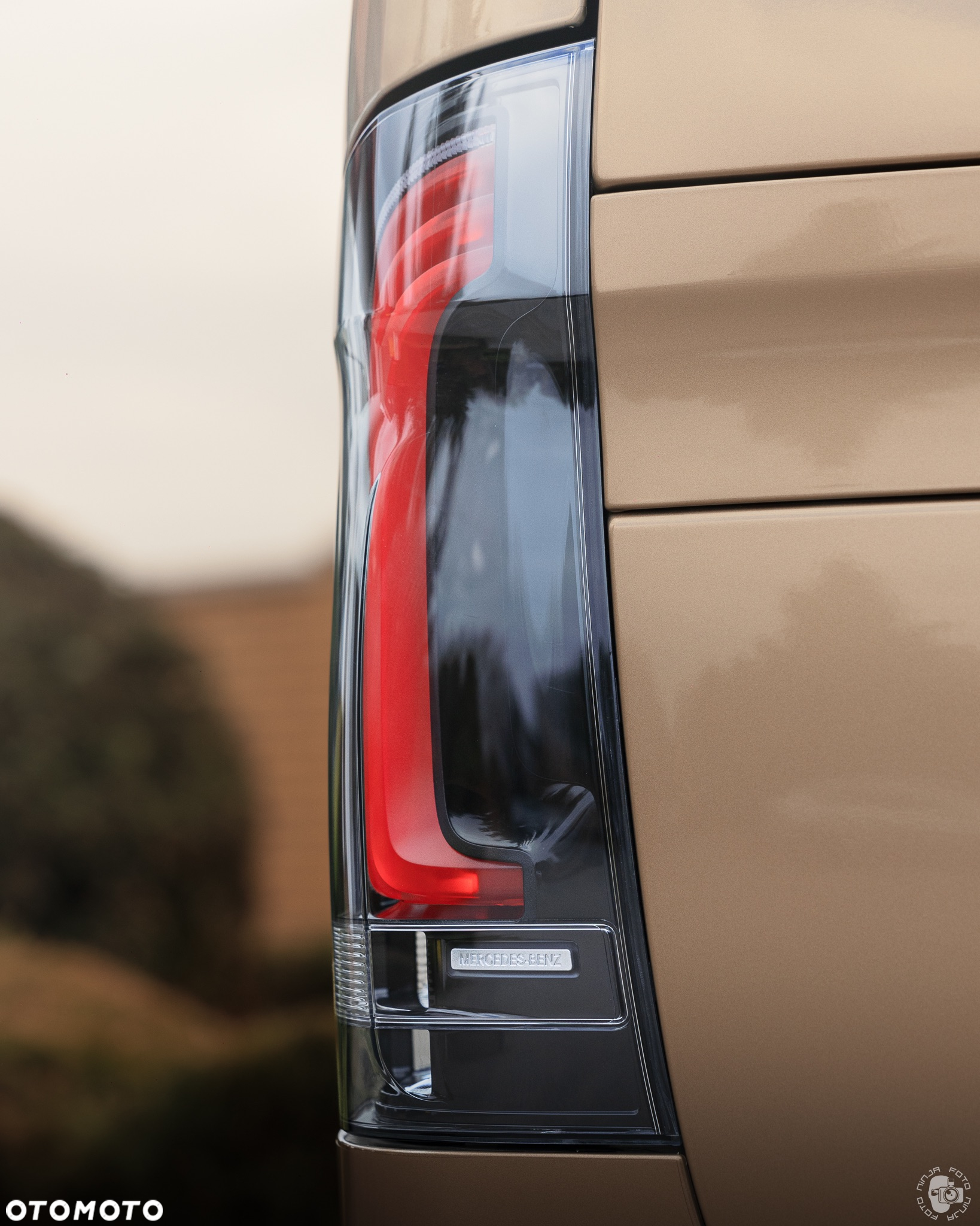 Mercedes-Benz Klasa V 300 d 9G-Tronic Exclusive (ekstra d³) - 13