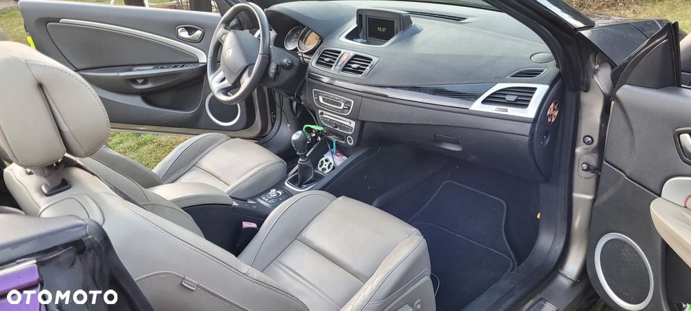 Renault Megane 1.9 dCi Privilege - 8