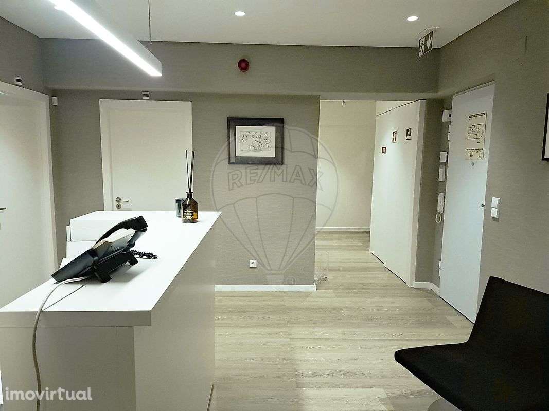 Escritório  para arrendamento - Grande imagem: 3/10