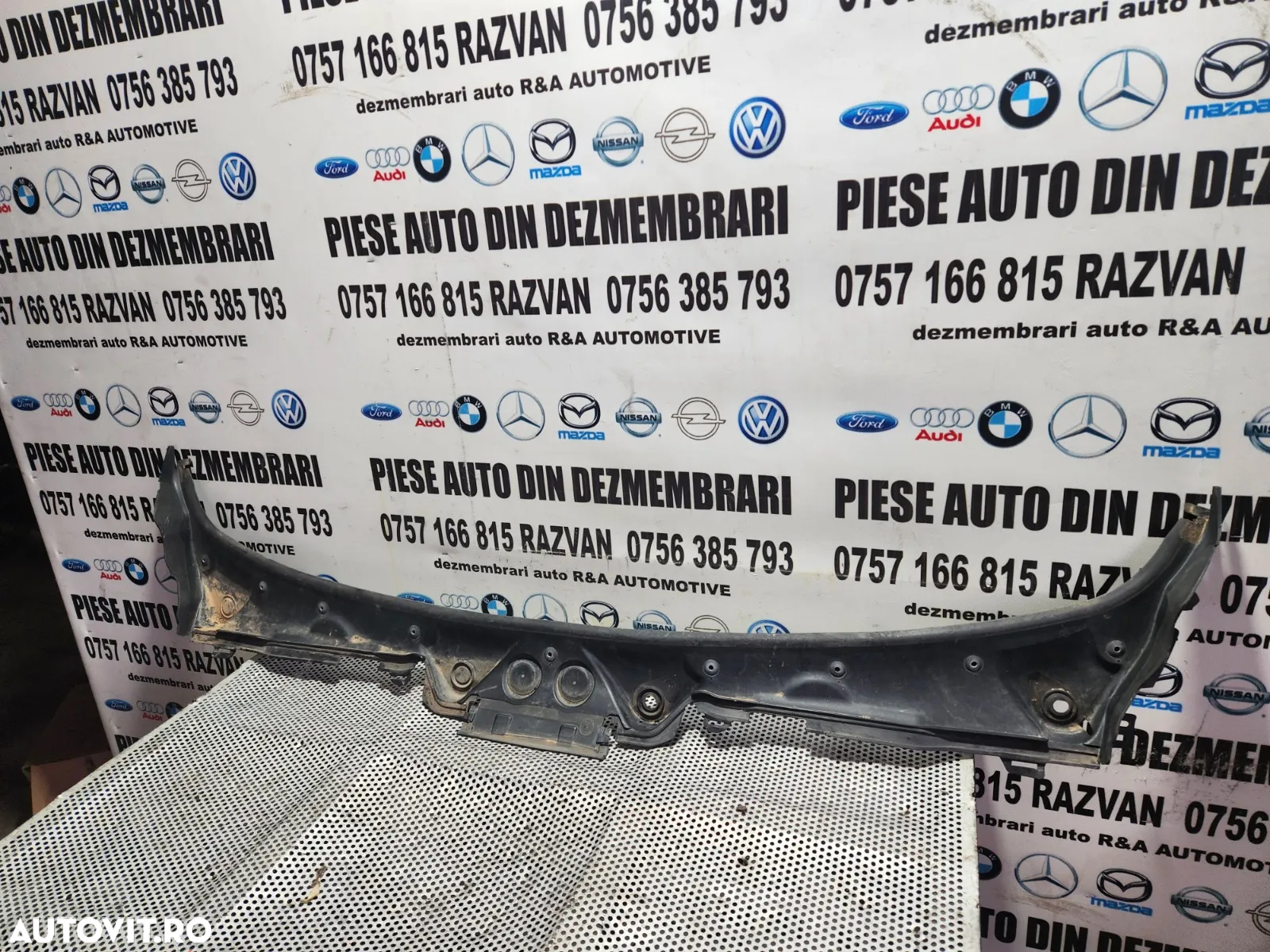 Grila Stergatoare Bmw Seria 4 F32 F33 F36 Motor N47D20D Dezmembrez Bmw Seria 4 F32 F33 F36 Coupe 2. - 3