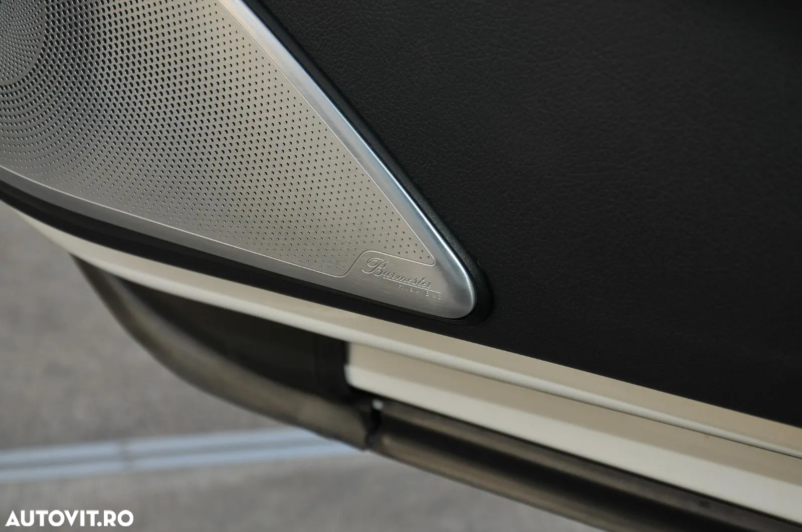 Mercedes-Benz E 400 Coupe 4MATIC Aut. - 39