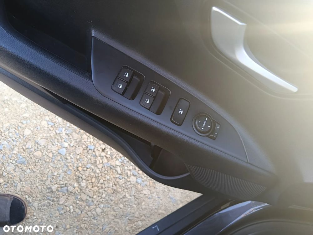Kia Stonic 1.2 Edition 7 - 13