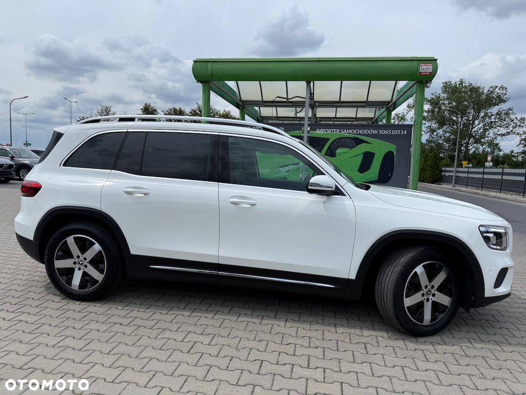 Mercedes-Benz GLB 200 d 8G-DCT - 4