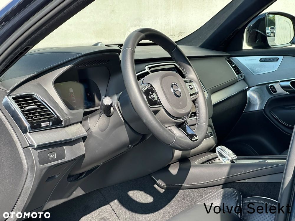 Volvo XC 90 - 28