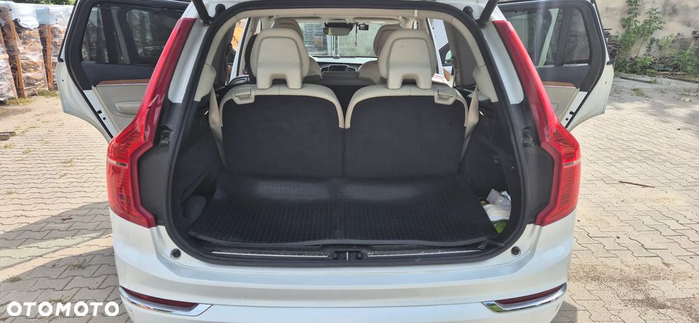 Volvo XC 90 D5 AWD Inscription 7os - 16