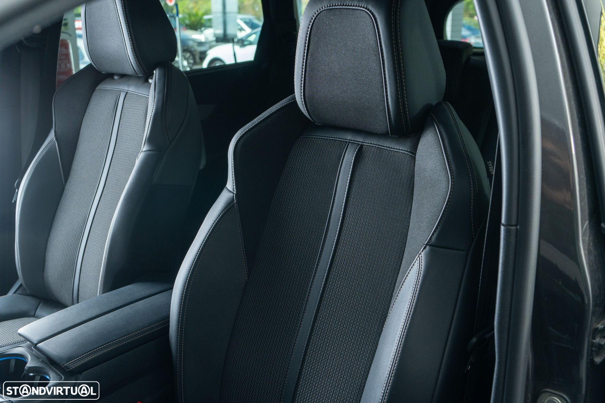 Peugeot 5008 1.2 PureTech GT EAT8 - 9