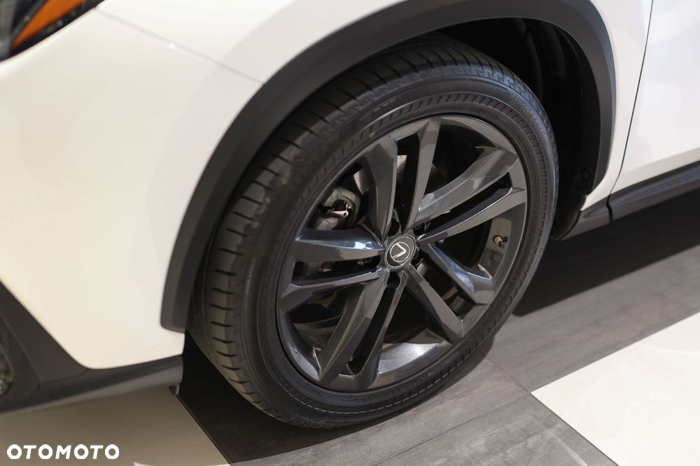 Lexus NX 350h Prestige AWD - 30