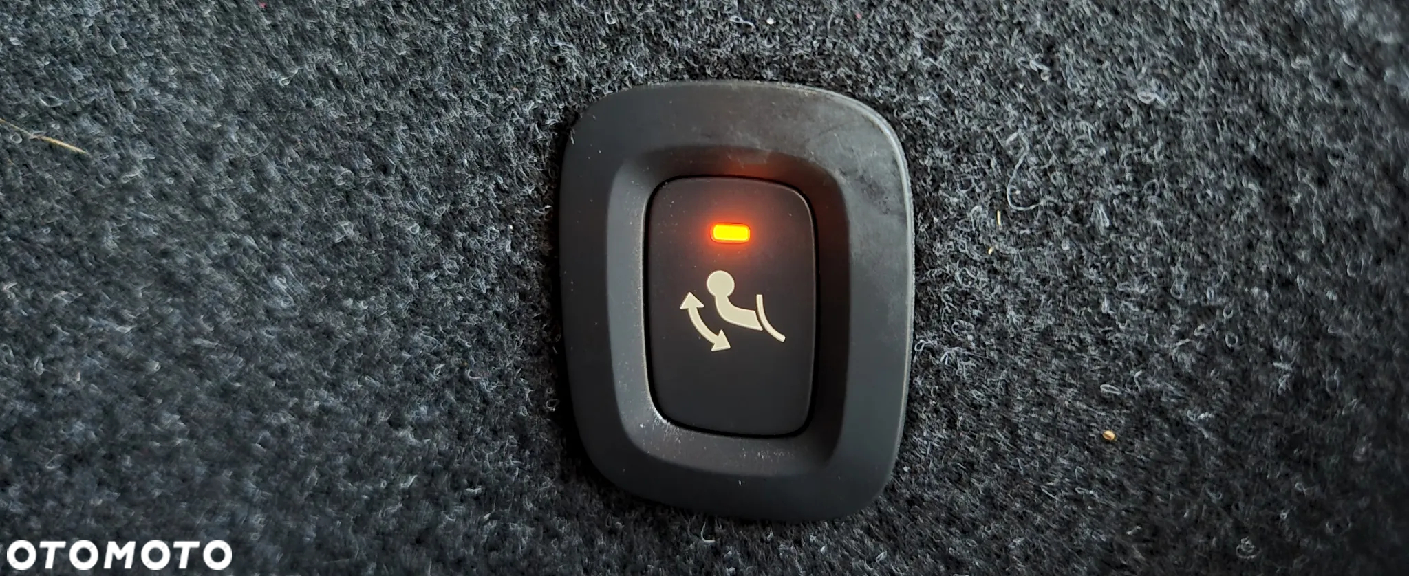 Volvo XC 40 D3 Momentum Pro - 34