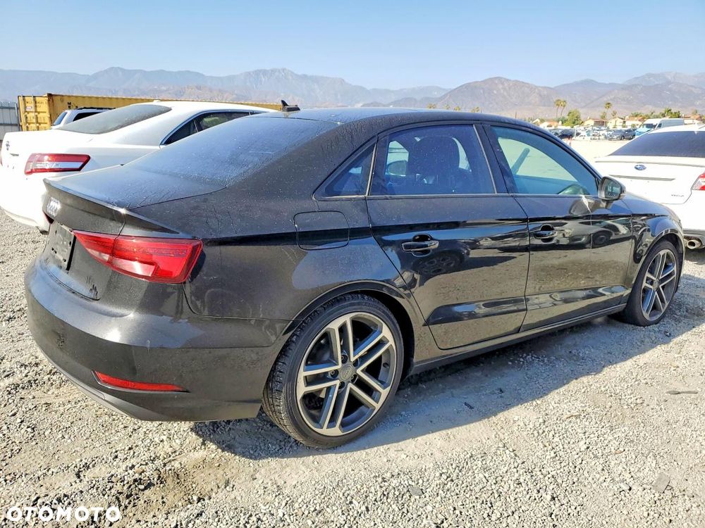 Audi A3 Limousine 2.0 TFSI quattro S tronic sport - 4