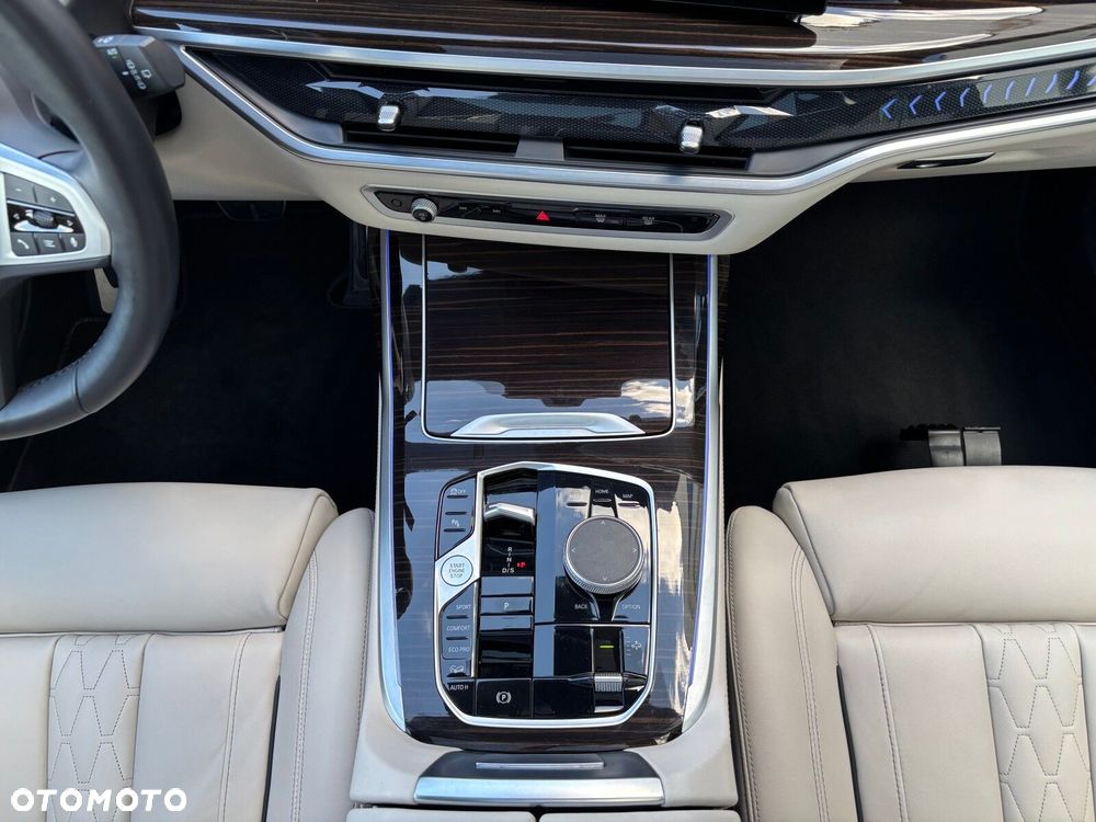 BMW X7 xDrive40d mHEV sport - 37