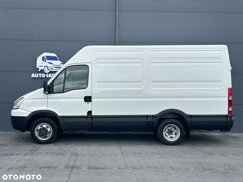 Iveco Daily 40C18 35C18 3.0 HPI L3H2 Średniak **Hak 3,5t.**NA BLIŹNIAKACH**Sprowadzony**2011R** - 5