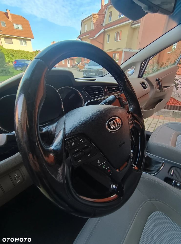 Kia Ceed 1.6 GDI XL - 26