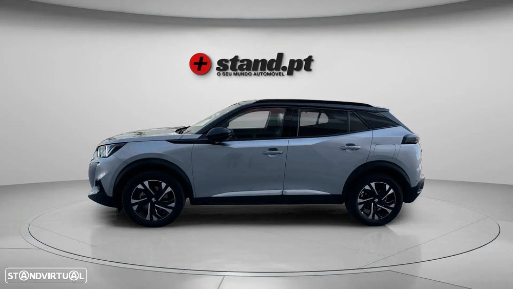 Peugeot e-2008 GT+ - 8