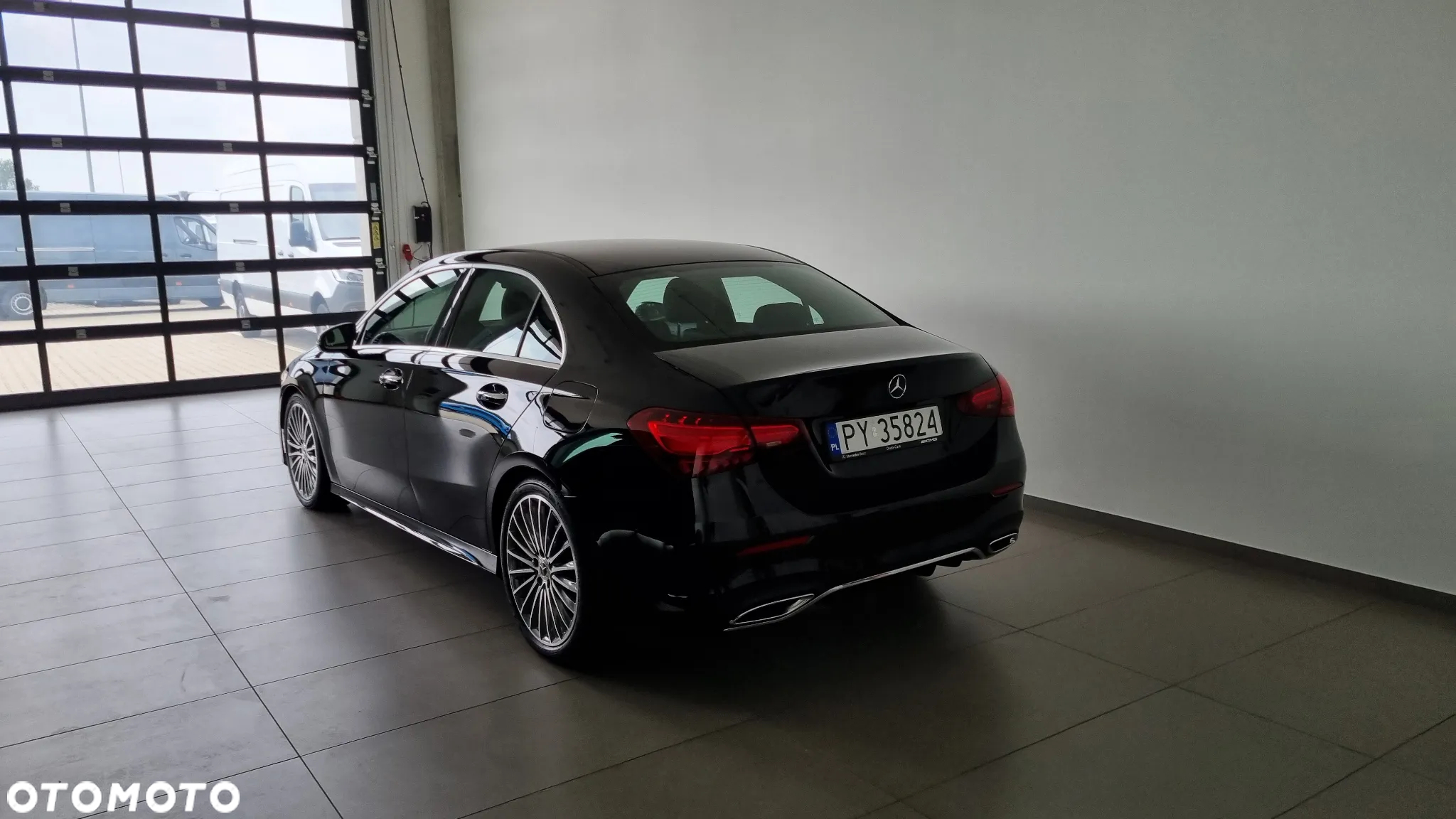 Mercedes-Benz Klasa A 200 AMG Line 7G-DCT - 2