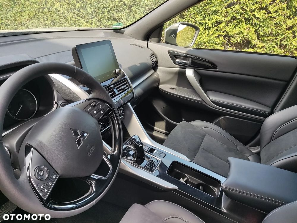 Mitsubishi Eclipse Cross 4WD Top - 20