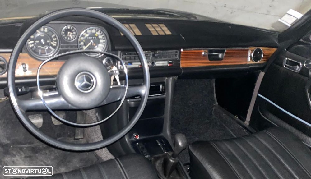 Mercedes-Benz 250 - 10