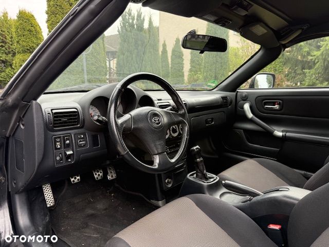 Toyota MR2 Roadster - 5