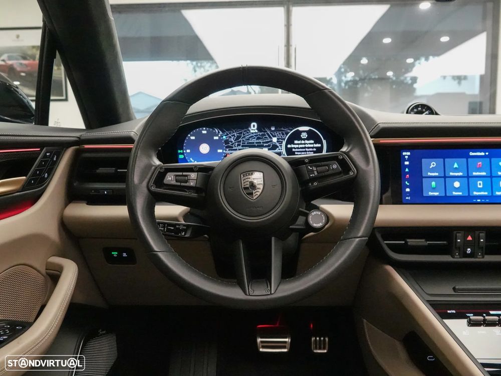 Porsche Macan Electric Turbo - 25