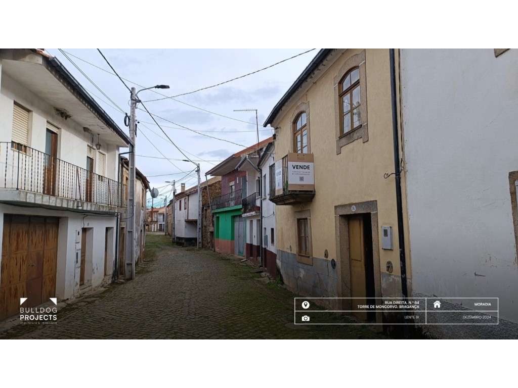 Moradia com 9 assoalhadas na Rua Direita, Carviçais - Grande imagem: 4/41