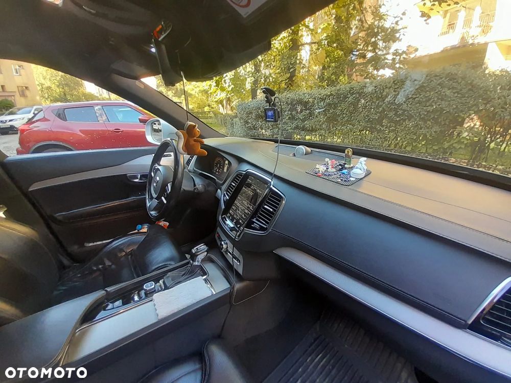 Volvo XC 90 - 13
