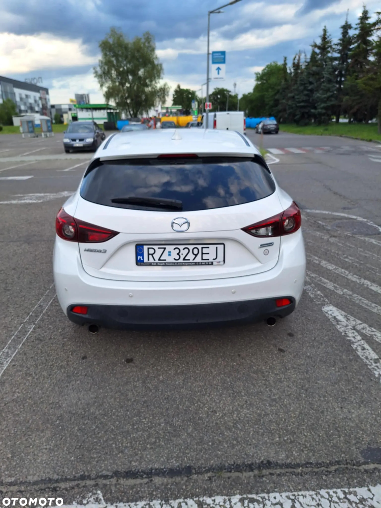 Mazda 3 - 9