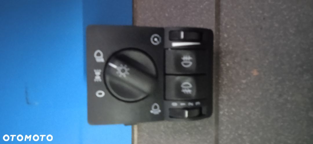 Przełącznik świateł Opel Astra G II 90561377 - 1