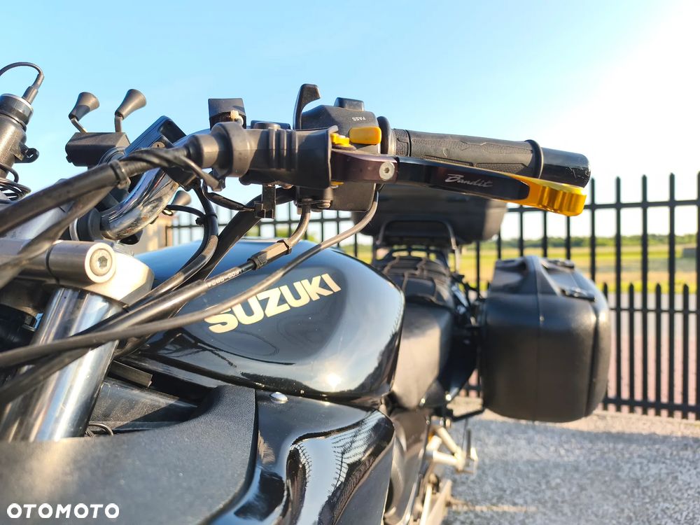 Suzuki Bandit - 7
