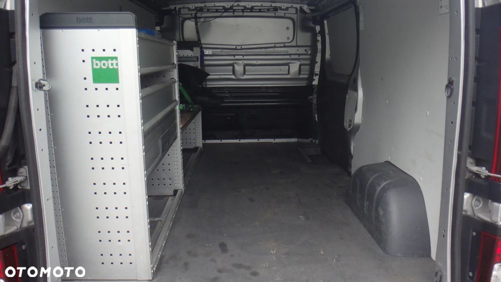 Renault Trafic - 9
