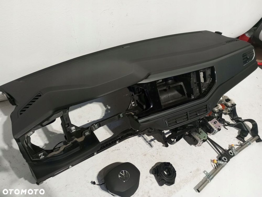 Konsola pulpit deska VW TAIGO 2G7 - 5