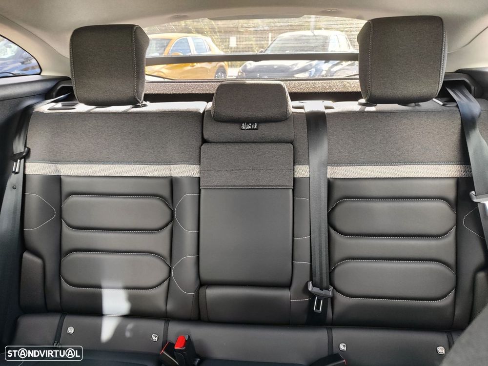 Citroën e-C4 50 kWh Shine - 15