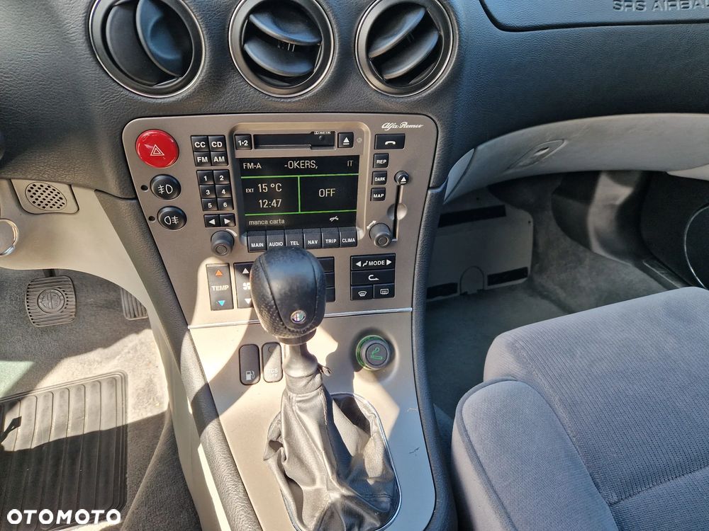 Alfa Romeo 166 - 16