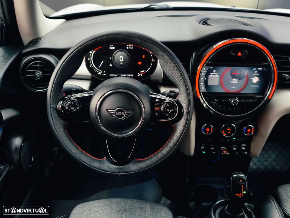 MINI 3 Portas Cooper Auto - 41