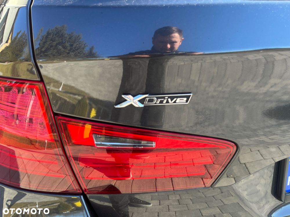 BMW Seria 5 530d xDrive - 23